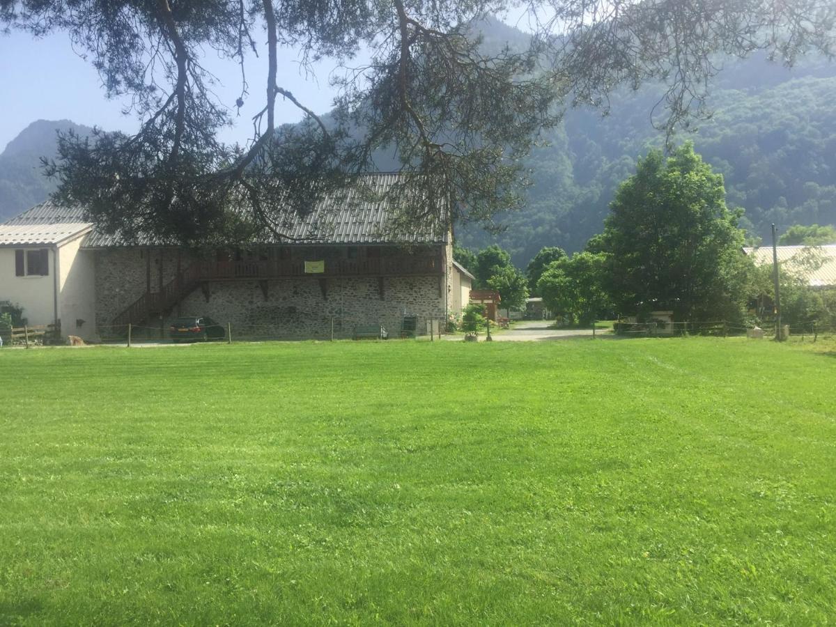 Ferme Noemie Villa Le Bourg-d'Oisans Exterior photo
